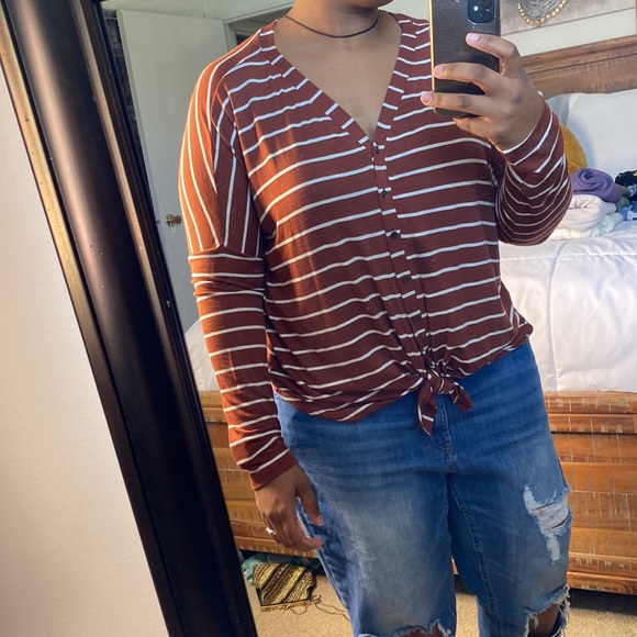 Long Sleeve Burnt Orange Top - Picture 6 of 7